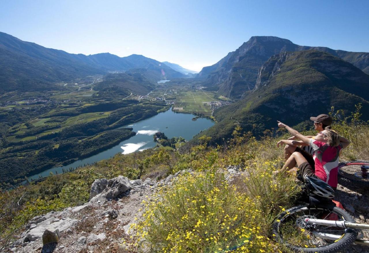 Appartamento Valle Dei Laghi Calavino Eksteriør bilde